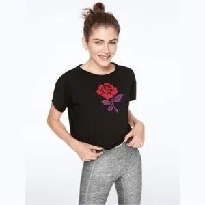 🌹 Victoria’s Secret PINK Rose Bling Crop Top 🌹